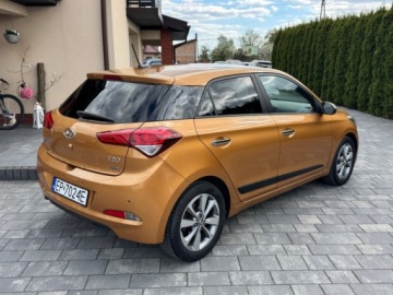 Hyundai i20 I Hatchback 5d Facelifting 1.2 DOHC 85KM 2015 Hyundai i20 1.2 Benzyna Pierwszy Wlasciciel Bogata Wersja 1.2 Benzyna, zdjęcie 4