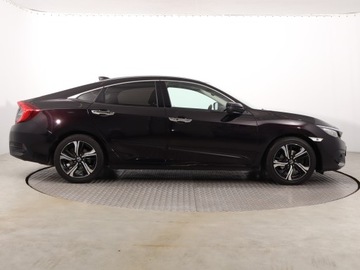 Honda Civic X Hatchback 5d 1.5 VTEC Turbo 182KM 2018 Honda Civic 1.5 VTEC, Salon Polska, 1. Właściciel, zdjęcie 5