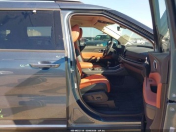 Kia Carnival II 2025 Kia Carnival Mpv Sx 2025 3.5 Benzyna 387KM, zdjęcie 9