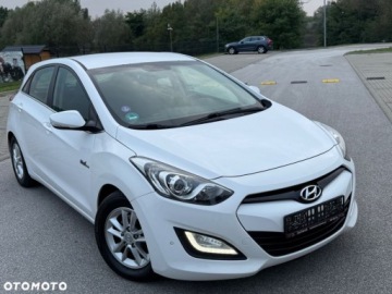 Hyundai i30 II Hatchback 3d 1.6 GDI 135KM 2013 Hyundai i30 Hyundai i30 blue 1.6 GDI YES Gold 1.6 Benzyna 135KM, zdjęcie 1