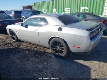Dodge Challenger III 2021 Dodge Challenger 2021r., Scat Pack Widebody, od ubezpieczalni 6.4 Benzyna, zdjęcie 5