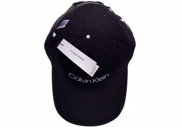 CALVIN KLEIN CZAPKA Z DASZKIEM ELEVATED CZARNA