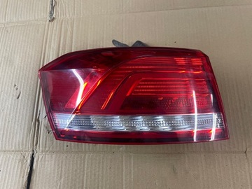 lampa lewa tyl vw passat b8 kombi