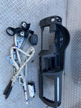 KONSOLA DESKA PODUSZKI PASY AUDI Q7 4L LIFT Czarna