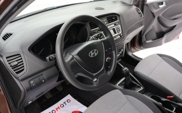 Hyundai i20 II Hatchback 5d 1.2 75KM 2015 Hyundai i20 NISKI PRZEBIEG, Klimatyzacja, Centralny Zamek, El. Szyby, Zadb, zdjęcie 5