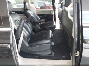 Chrysler Pacifica II 2023 Chrysler Pacifica Hybrid Touring L 2023 3.6l 3.6 Hybryda 260KM, zdjęcie 12