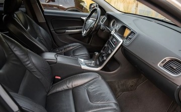 Volvo V60 I Kombi 2.0 D3 163KM 2012 Volvo V60 2.0d3 163KM Xenon Skora Navi Automat Serwis Gwarancjia 2.0, zdjęcie 28
