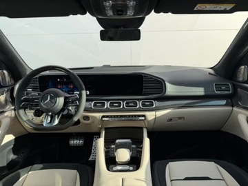 Mercedes GLS X167 SUV AMG Facelifting 4.0 63 612KM 2025 GLS AMG 63 4MATIC Suv 4.0 (612KM) 2025, zdjęcie 3