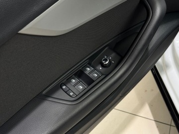 Audi A4 B9 Limousine Facelifting 2.0 35 TFSI 150KM 2023 Audi A4 Limousine S Line / 1 właściciel / Salon Po, zdjęcie 18