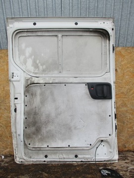 DVEŘE POSUVNÉ LEVÉ HYUNDAI H1 07-
