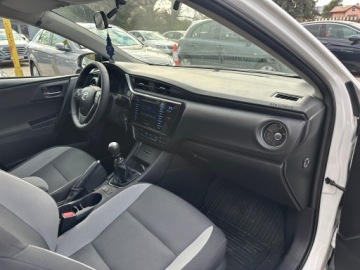 Toyota Auris II Hatchback 5d Facelifting 1.33 Dual VVT-i 99KM 2016 Toyota Auris Benzyna/Salon Polska/I WŁ/Faktura, zdjęcie 16
