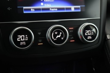 Renault Kadjar Crossover Facelifting 1.3 TCe 140 FAP 140KM 2019 Renault Kadjar 1.3 TCe, Salon Polska, Serwis ASO, zdjęcie 11