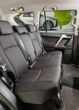 Toyota Land Cruiser VII Terenowy 3d 2.8 D-4D 177KM 2020 Toyota Land Cruiser LC 2.8 D-4D Premium aut 2.8 Diesel 177KM, zdjęcie 19