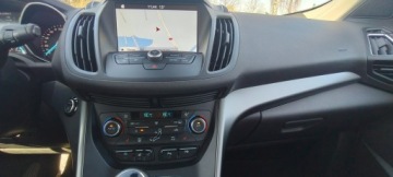 Ford Kuga II SUV Facelifting 1.5 EcoBoost 150KM 2017 Ford Kuga Super stan bogata wersja., zdjęcie 9