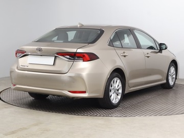 Toyota Corolla XII Sedan 1.5 VVT-i 125KM 2022 Toyota Corolla 1.5 VVT-i, Salon Polska, zdjęcie 4