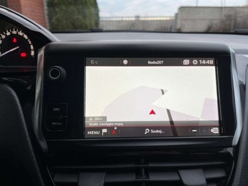 Peugeot 208 I Hatchback 5d Facelifting 1.2 PureTech 110KM 2017 Peugeot 208 1.2 benzyna 110 KM GT - LINE zarej w PL zadbany zamiana, zdjęcie 12