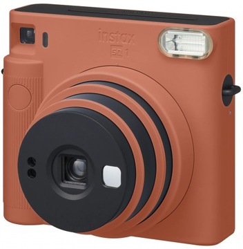 Камера FUJIFILM Instax Square SQ1 оранжевого цвета