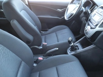 Hyundai ix20 Mikrovan 1.4 CRDi 90KM 2012 Hyundai ix20 1.4 CRDi, Klima, zdjęcie 8