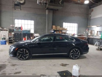 Volkswagen Arteon 2023 Volkswagen Arteon 2023 r., 2,0L SEL PREMIUM R-LINE 2.0 Benzyna 300KM, zdjęcie 14