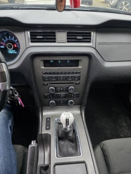 Ford Mustang V Coupe V6 3.7 305KM 2013 Ford Mustang 3.7 Benzyna V6 305 KM, Manual, Led,, zdjęcie 17