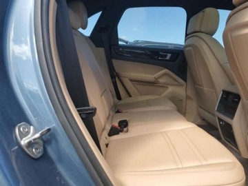 Porsche Cayenne III 2020 Porsche Cayenne 2020, 3.0L, 4x4, porysowany lakier 3.0 Benzyna 335KM, zdjęcie 9