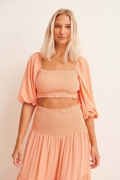 Bluzka crop hiszpanka rękaw 3/4 / NA-KD / 34/XS