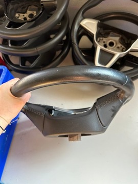 РУЛЕВОЕ КОЛЕСО OPEL ASTRA IV 4