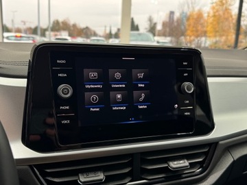 Volkswagen T-Roc I SUV Facelifting 1.5 TSI ACT 150KM 2023 Volkswagen T-Roc Life / 1 właściciel / Salon Polsk, zdjęcie 27