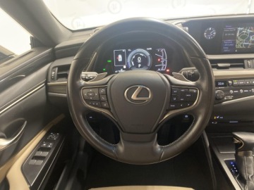 Lexus ES VII (XV70) Sedan 300h 218KM 2019 Lexus ES 300h Elegance Lexus ES 300h Elegance, 2.5, zdjęcie 9