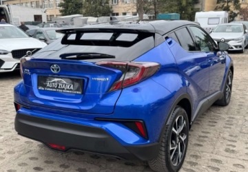 Toyota C-HR I Crossover 1.8 Hybrid 122KM 2017 Toyota C-HR Toyota C-HR 1.8 Hybryda 122KM, zdjęcie 8