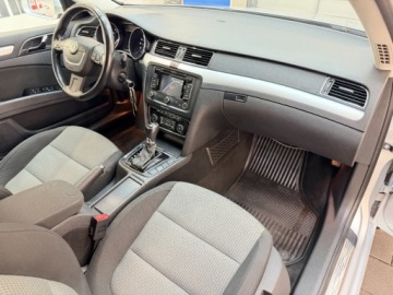 Skoda Superb II Sedan 2.0 TDI CR DPF 140KM 2013 Skoda Superb duze rodzinne kombi w 4x4 z automatyczna skrzynia dsg w bogat, zdjęcie 38