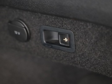 Volkswagen Passat B8 2022 Volkswagen Passat Variant 218kM | DCC | Hak | Alca, zdjęcie 25