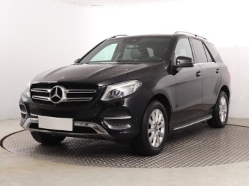 Mercedes GLE W166/C292 SUV 2.1 250d 204KM 2018 Mercedes GLE GLE 250 d, Salon Polska, zdjęcie 1
