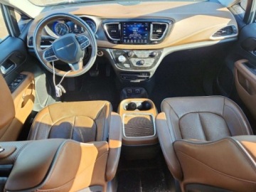 Chrysler Pacifica II 3.6 V6 291KM 2017 Chrysler Pacifica 2017r., Limited, 3.6L, od ubezpieczalni 3.6 Benzyna 291KM, zdjęcie 6