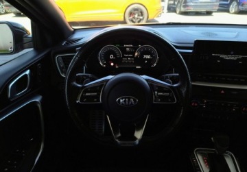Kia Proceed Shooting Brake 1.6 T-GDI 204KM 2020 Kia ProCeed Salon PL Grzana szyba kierownica fotele Pamiec fotela FV 23, zdjęcie 13