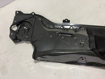 COROLLA E21 PODSZYBIE METALOWE