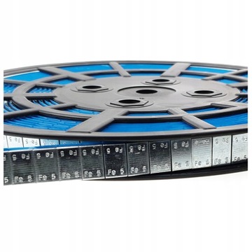 Грузики приклеены к алюминиевым дискам на катушке в рулоне Edgy Slim (1000х5 г/