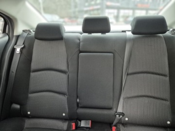 Mazda 3 III Sedan 2.0 SKYACTIV-G 120KM 2015 Mazda 3 Sedan 2.0 SkyEnergy 165KM | 1 właściciel | 2015/2016 | Zadbana, zdjęcie 7