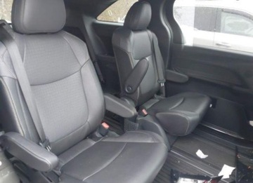 Toyota Sienna III 2024 Toyota Sienna 2024, 2.5L, 4x4, WOODLAND EDITION, od ubezpieczalni 2.5 189KM, zdjęcie 10