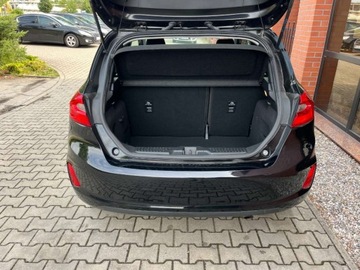 Ford Fiesta VIII Hatchback 3d 1.1  70KM 2018 Ford Fiesta 1.1 benzyna 70 KM zarejestrowany w PL zadbany mozliwa zami, zdjęcie 23