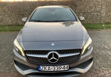 Mercedes Klasa A W176 Hatchback 5d Facelifting 180 122KM 2016 Mercedes-Benz Klasa A Mercedes-Benz Klasa A 180 7G-DCT AMG Line 1.6 Benzyna, zdjęcie 15