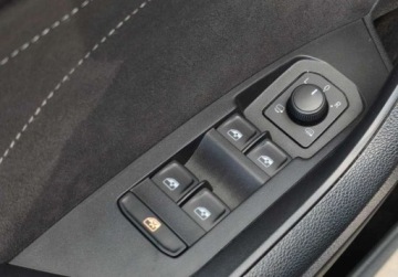 Skoda Kodiaq I SUV Facelifting 2.0 TSI 190KM 2022 Skoda Kodiaq Sportline, LED Matrix, Hak, Podgrzewane fotele i szyba, Salon, zdjęcie 20