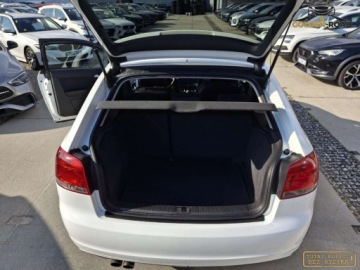 Audi A3 8P Hatchback 3d 1.4 TFSI 125KM 2007 Audi A3 3-drzwiowe 1,4 tsi 125 KM S line xenon alu elektryka tempomat klim, zdjęcie 21