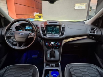 Ford Kuga II SUV Facelifting 2.0 TDCi 180KM 2018 Ford Kuga 2.0 TDCi Vignale, zdjęcie 31