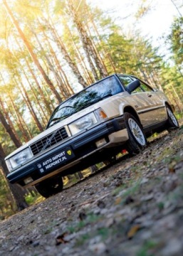 Volvo 780 2.8 V6 147KM 1988 Volvo 780 BERTONE 2,8 V6 PRV 147KM Klasyczne Volvo 2.8 Benzyna 147KM, zdjęcie 24