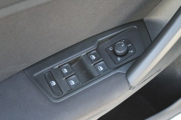 Volkswagen Tiguan II SUV Facelifting 1.5 TSI 150KM 2021 Volkswagen Tiguan EVO Life DSG F-Vat Salon Polska, zdjęcie 15