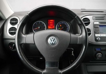 Volkswagen Tiguan I SUV 2.0 TSI 170KM 2009 Volkswagen Tiguan 2.0 TSI 170HP Automat DSG 4motion 4x4 Klimatronic 2.0, zdjęcie 11