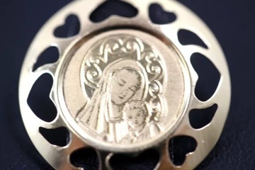 ЗОЛОТОЙ КУЛОН С БОЖЬЕЙ МАТЕРЬЮ 585ПР РАЗМЕР. 21X18MM