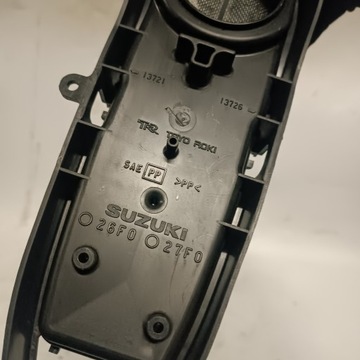 КРЕПЛЕНИЕ ПЛАСТИКОВОГО ВОЗДУХА SUZUKI VL 125 INTRUDER