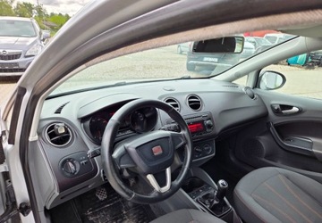 Seat Ibiza IV SportTourer 1.2 MPI 70KM 2011 Seat Ibiza 1,2 Ben 70 km 1.2 Benzyna 70KM, zdjęcie 5